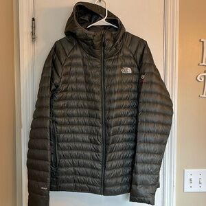 Men’s North Face Puffer Jacket L